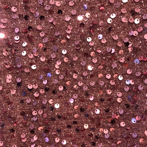 Women’s Long Evening Gown with Heart-Shaped Neckline - Picture 9 of 10